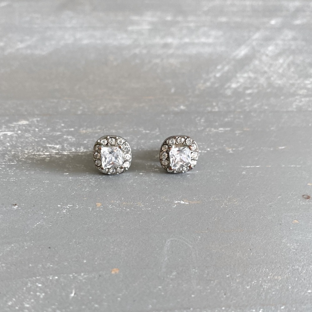 Elegant Silver Plated Crystal Zirconia Stud Earrings